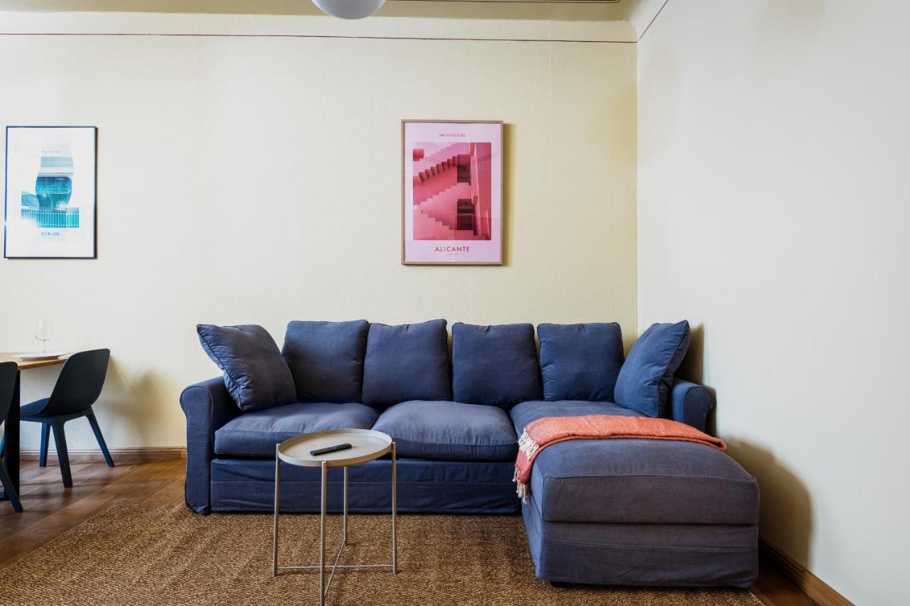 Super Zentral Super Schoener Altbau In Moabit Rostockerstrasse Im Herzen Von Berlin Fuer Bis Zu 6 Personen Exterior photo