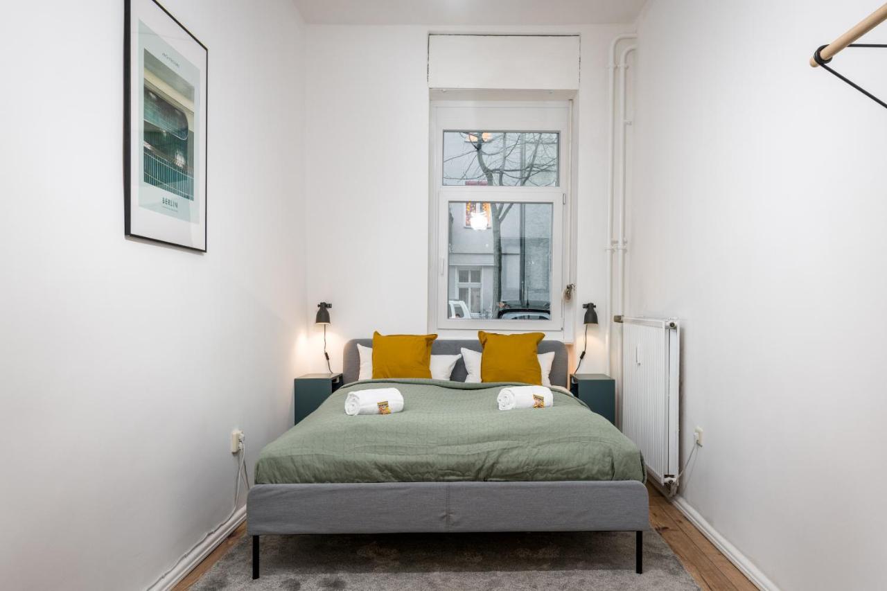 Super Zentral Super Schoener Altbau In Moabit Rostockerstrasse Im Herzen Von Berlin Fuer Bis Zu 6 Personen Exterior photo